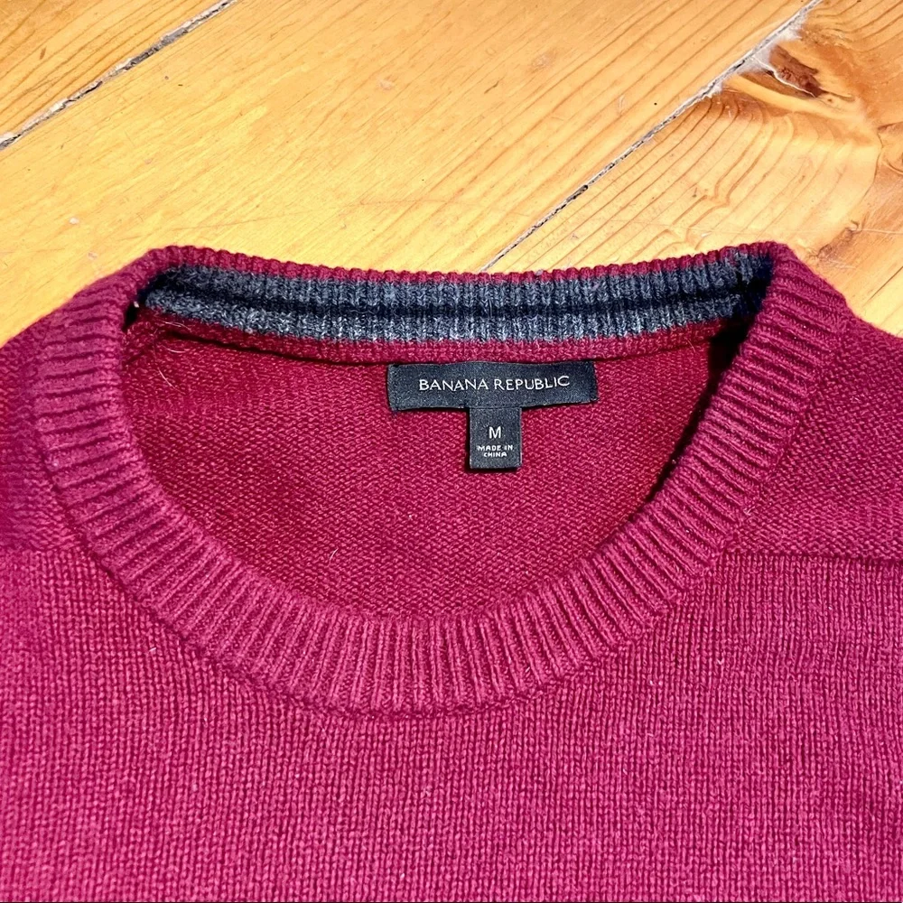 Banana Republic Extra Fine Merino Wool - Picture 3 of 4